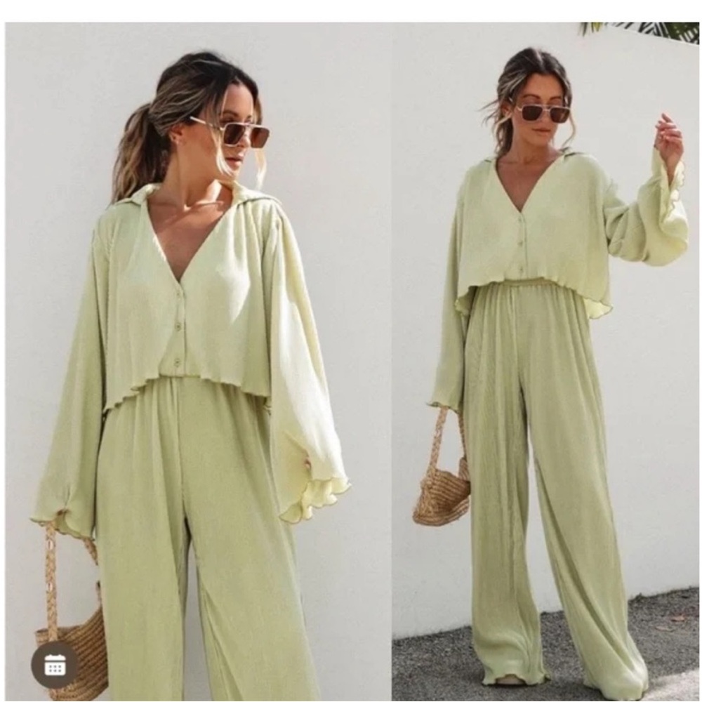 Vici Light Green Flowy Jumpsuit